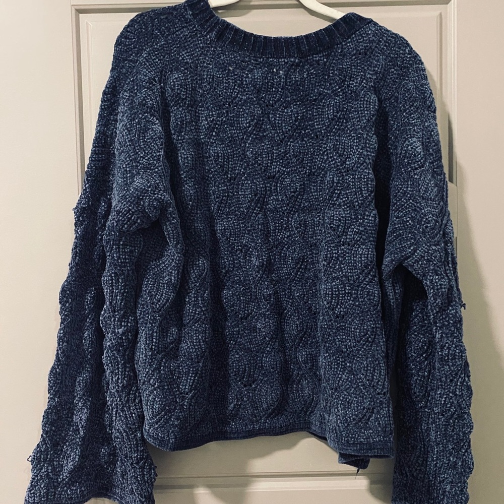 Plus Size Flare Sleeve Sweater